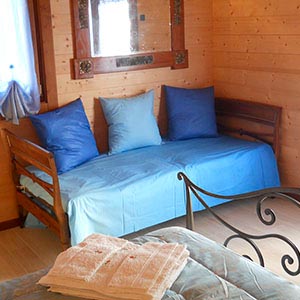 Camera con piscina in agriturismo con vista su Castiglion Fiorentino